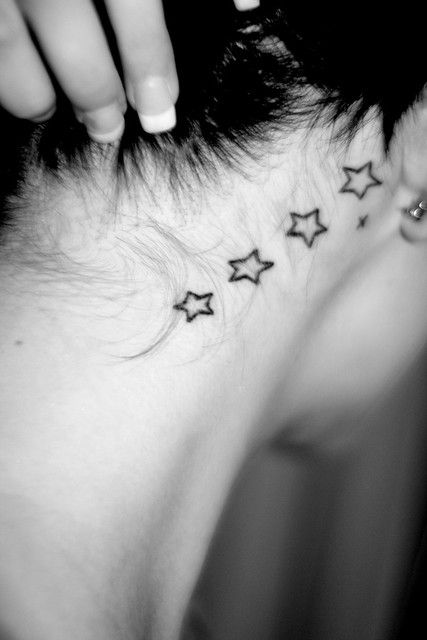 Y2K stars tattoo 