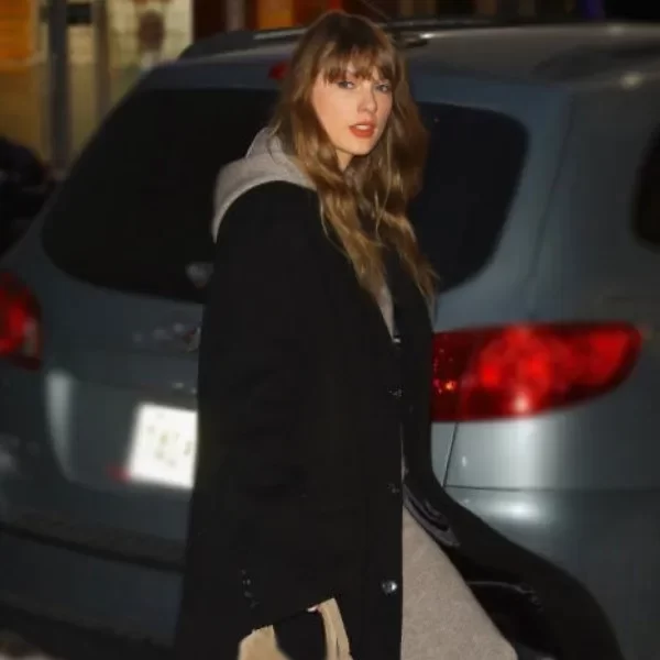 	
taylor swift trench coat 
